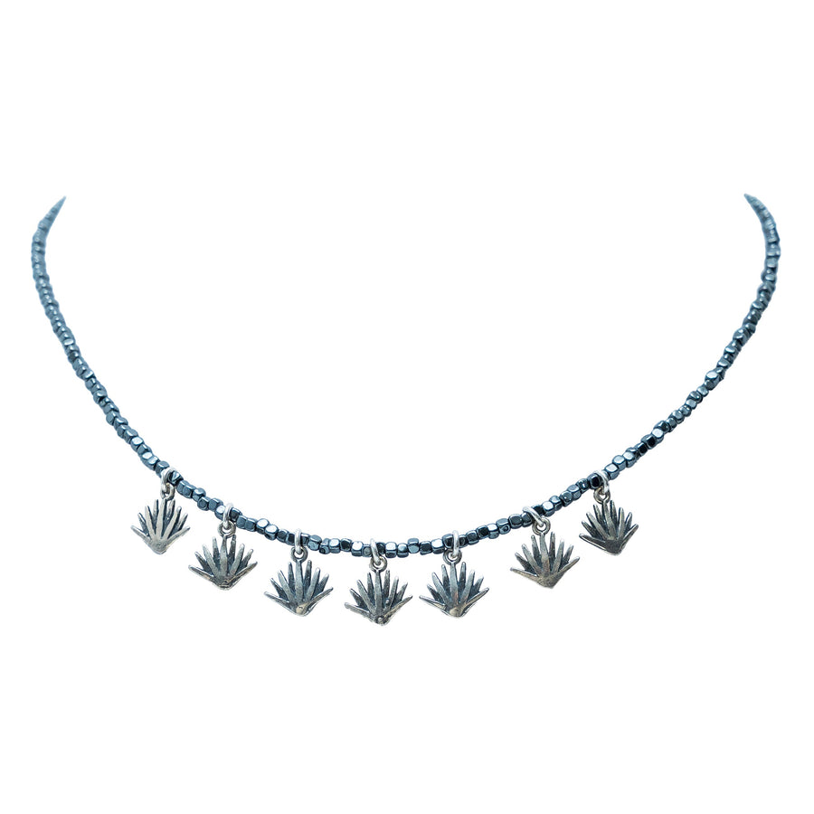 Gargantilla Altos de Jalisco Hematita, joya de plata .925 – Gabriela Sánchez