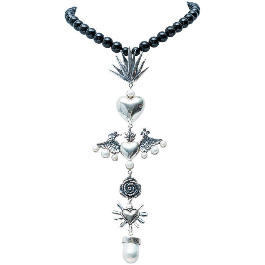 Collar Corazón Agave Corazón, joya de plata .925, con ónix – Gabriela Sánchez