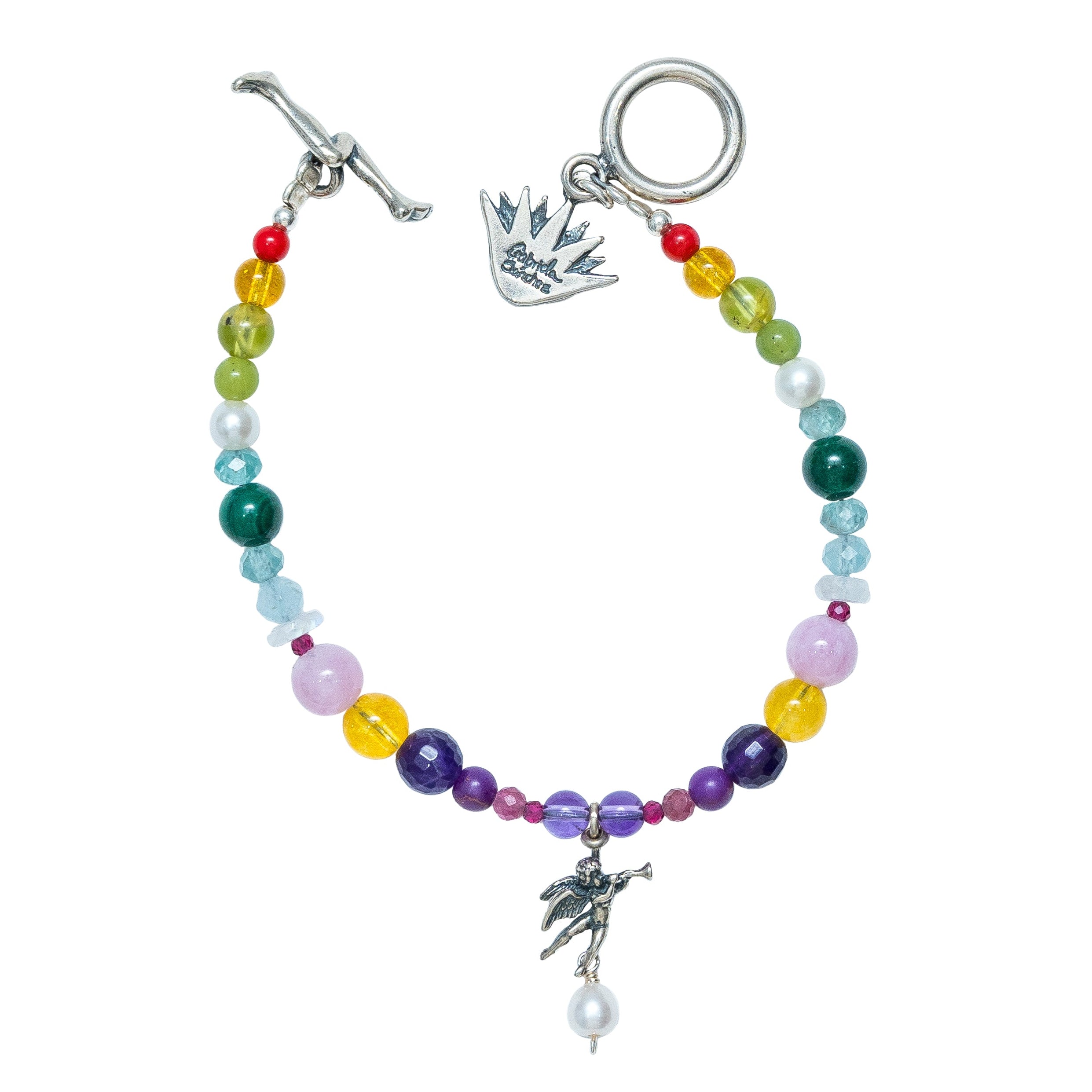 Pulsera Querubín con Trompeta, joya de plata .925, con perla y ámbar – Gabriela Sánchez