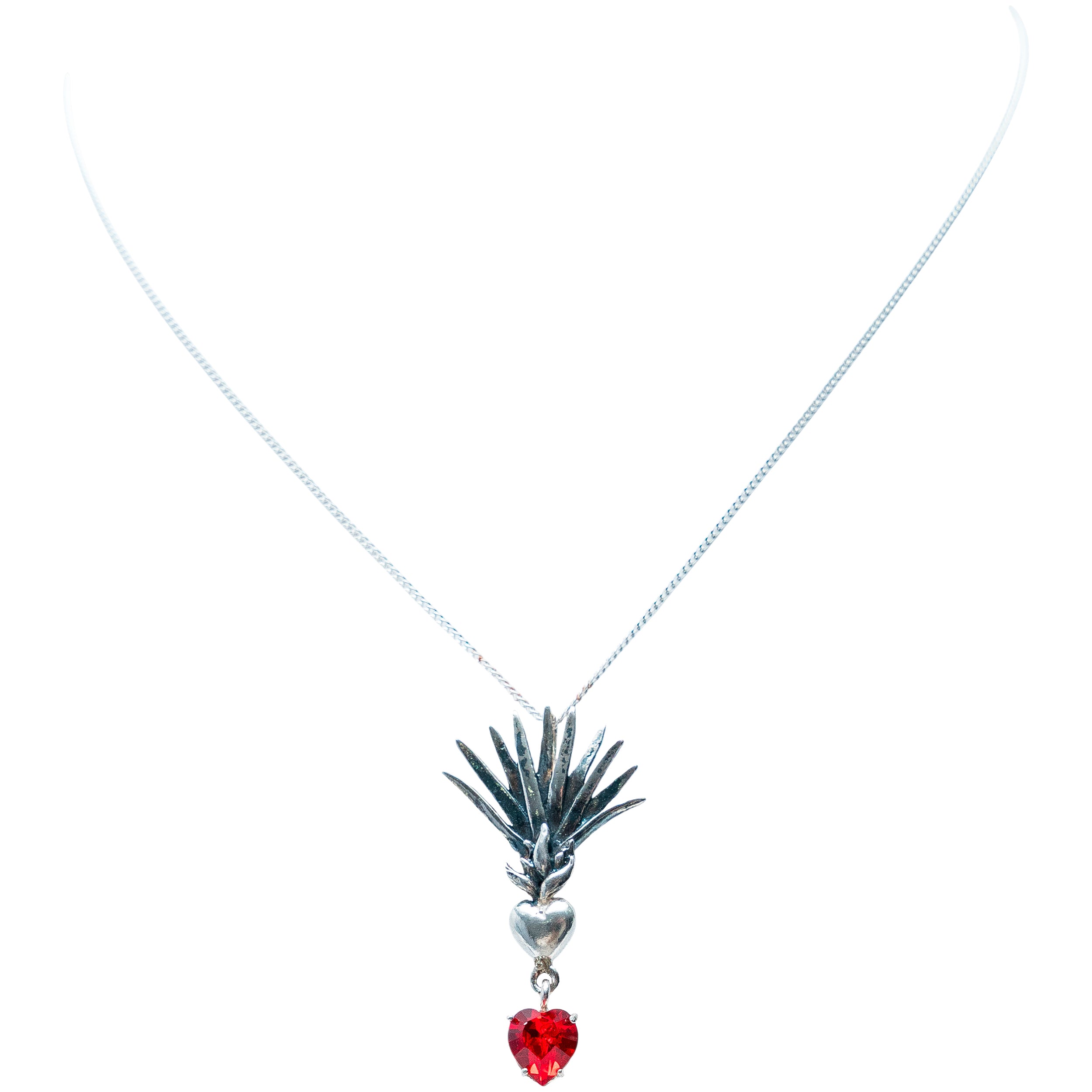 Dije Agave en Llamas, joya de plata .925, con cristal Swarovski – Gabriela Sánchez