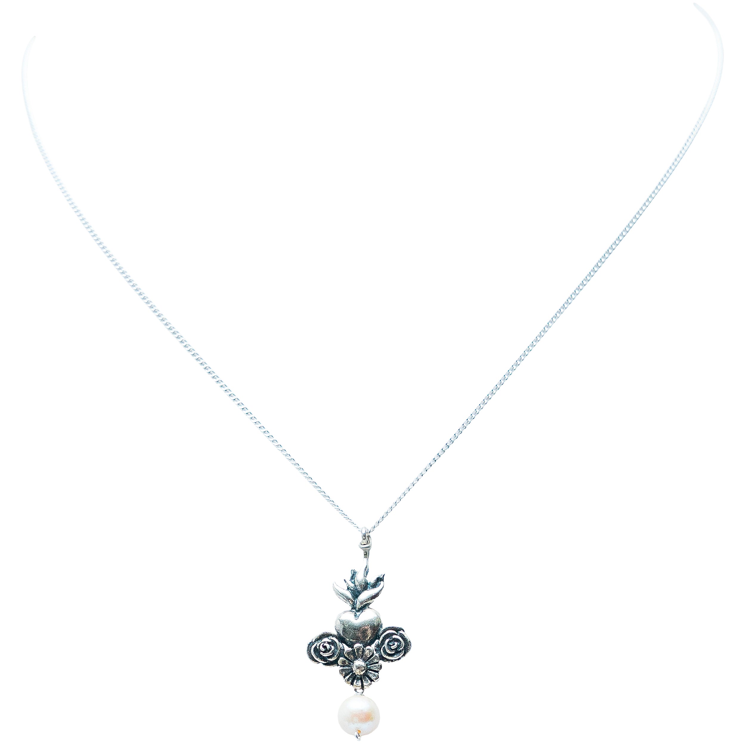 Dije Fuego Florido, joya de plata .925, con perla – Gabriela Sánchez