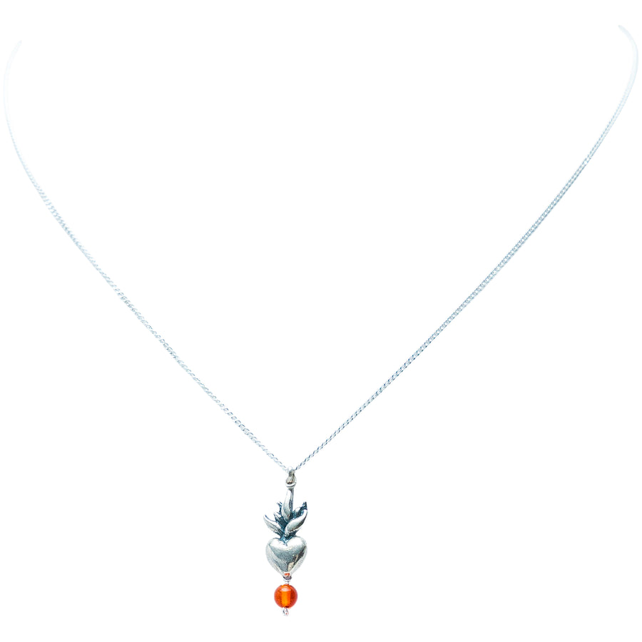 Dije Corazón de Fuego, joya de plata .925, con cornalina – Gabriela Sánchez