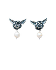 Aretes Flor Pura, joya de plata .925, con perla – Gabriela Sánchez