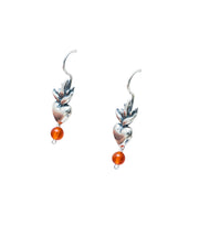 Aretes Corazón de Fuego, joya de plata .925, con cornalina – Gabriela Sánchez