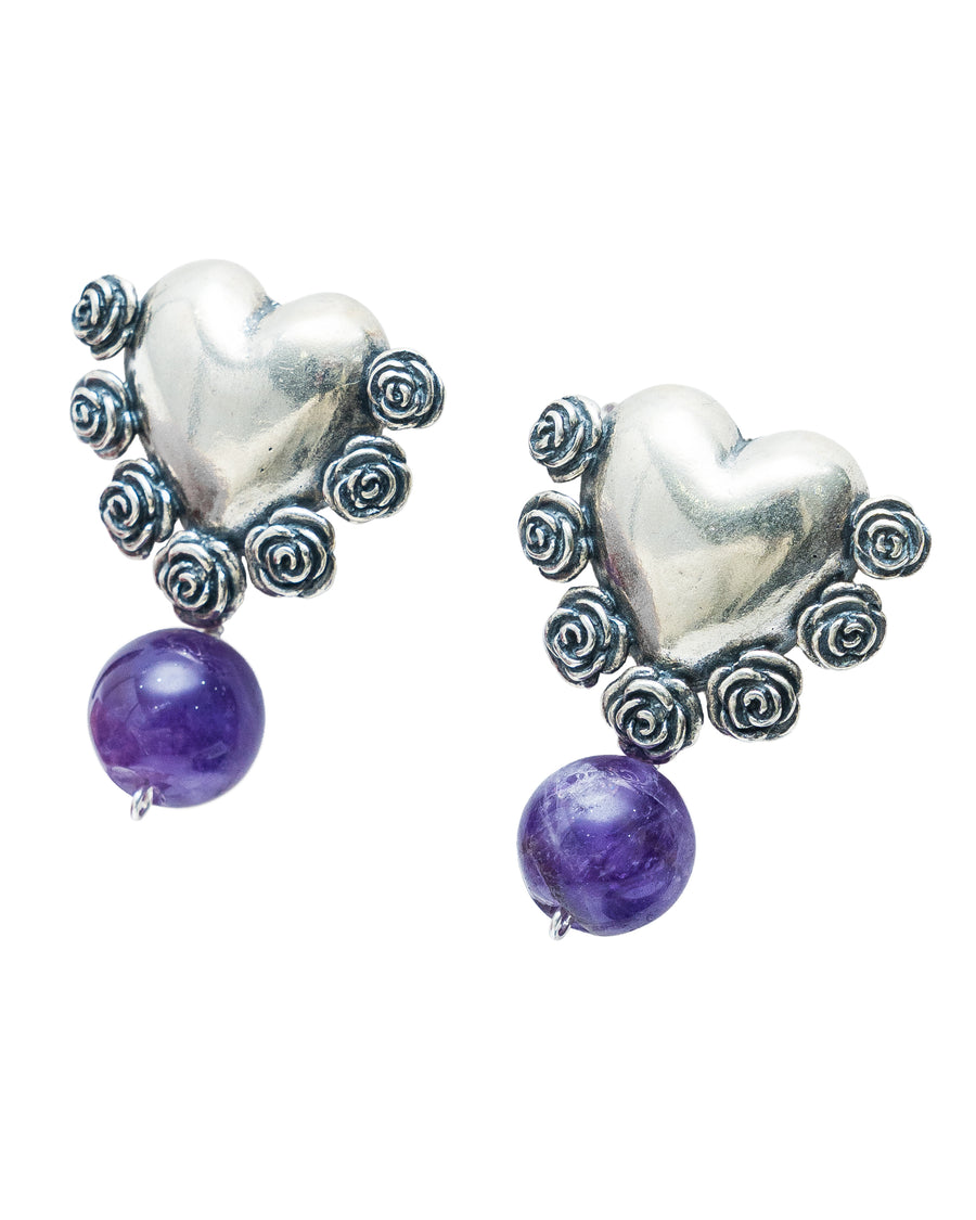 Aretes Latido Florido, joya de plata .925, con amatista – Gabriela Sánchez (vista 3)