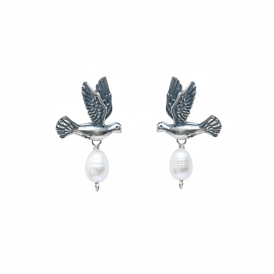 Aretes Plumitas de Perla, joya de plata .925 – Gabriela Sánchez