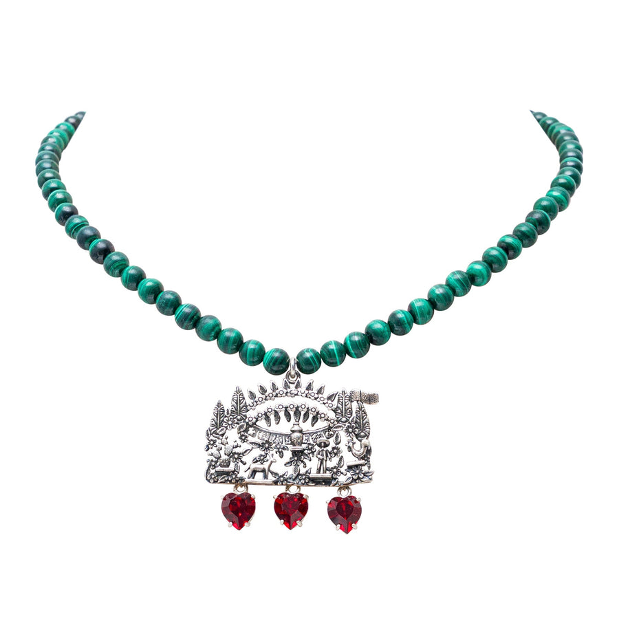 Collar Estandarte, joya de plata .925, con malaquita y cristal Swarovski – Gabriela Sánchez