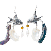 Aretes Marea Salada, joya de plata .925, con drusa y centro de caracol – Gabriela Sánchez