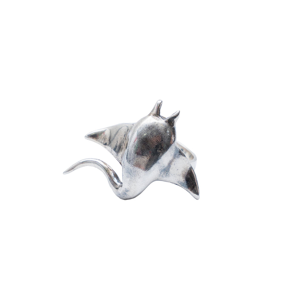 Anillo Mantarraya, joya de plata .925 – Gabriela Sánchez (vista 2)