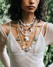 Collar Leyendas, joya de plata .925, con perla y citrina – Gabriela Sánchez (vista 2)