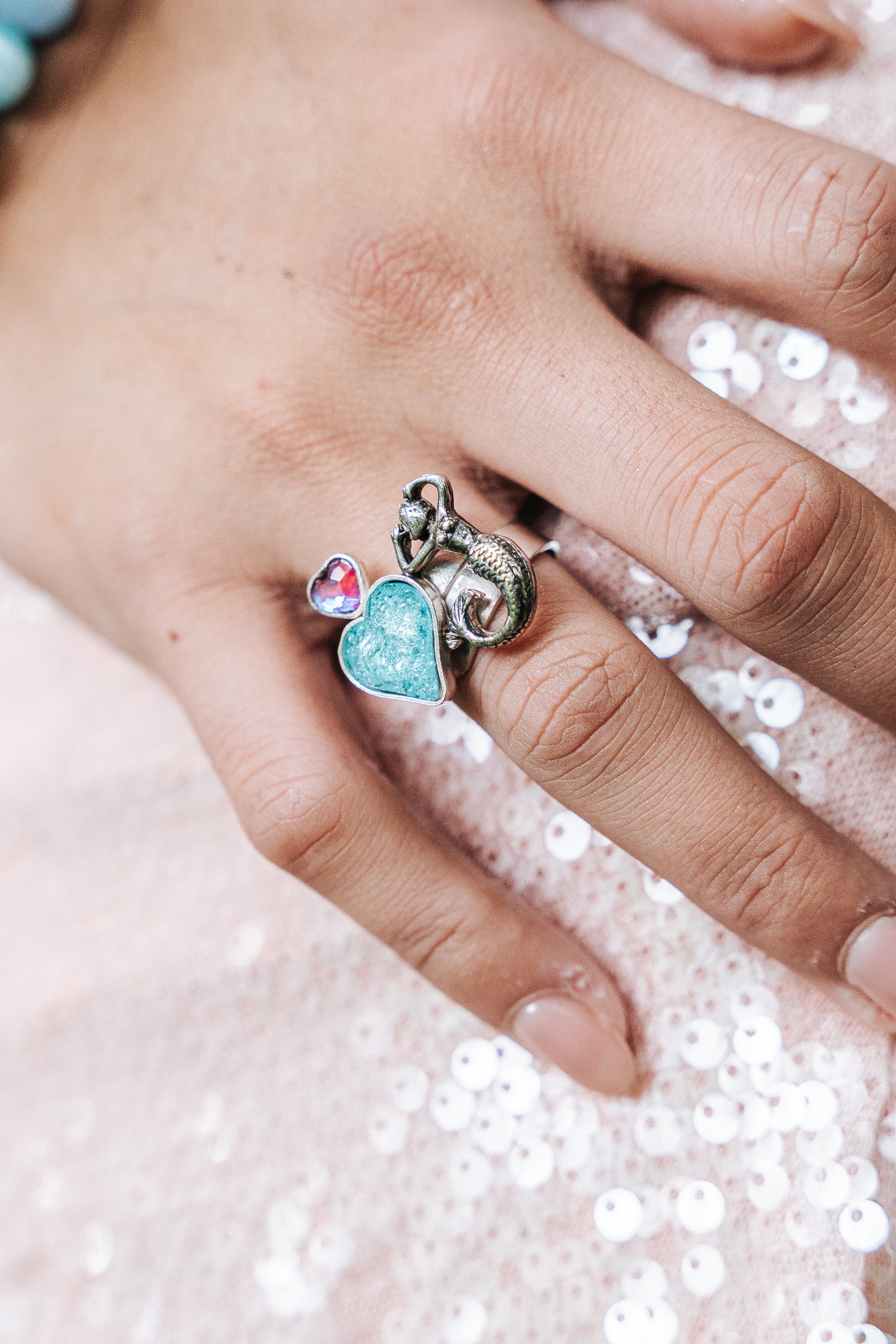 Anillo Rumba con la Sirena, joya de plata .925, con cristal Swarovski – Gabriela Sánchez (vista 2)