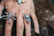 Anillo Corazón Púrpura, joya de plata .925, con cristal Swarovski – Gabriela Sánchez (vista 2)