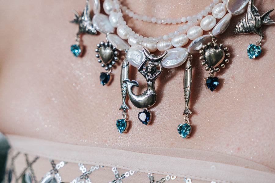 Collar Espíritu del Mar, joya de plata .925, con perla y piedra luna – Gabriela Sánchez (vista 3)
