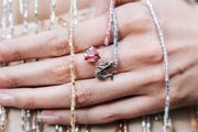 Anillo Sirena Enamorada, joya de plata .925, con cristal Swarovski – Gabriela Sánchez (vista 3)