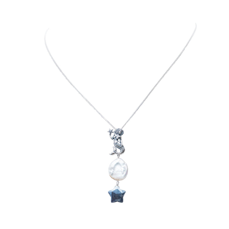 Dije Cielo de Sirena, joya de plata .925, con perla y labradorita – Gabriela Sánchez (vista 2)