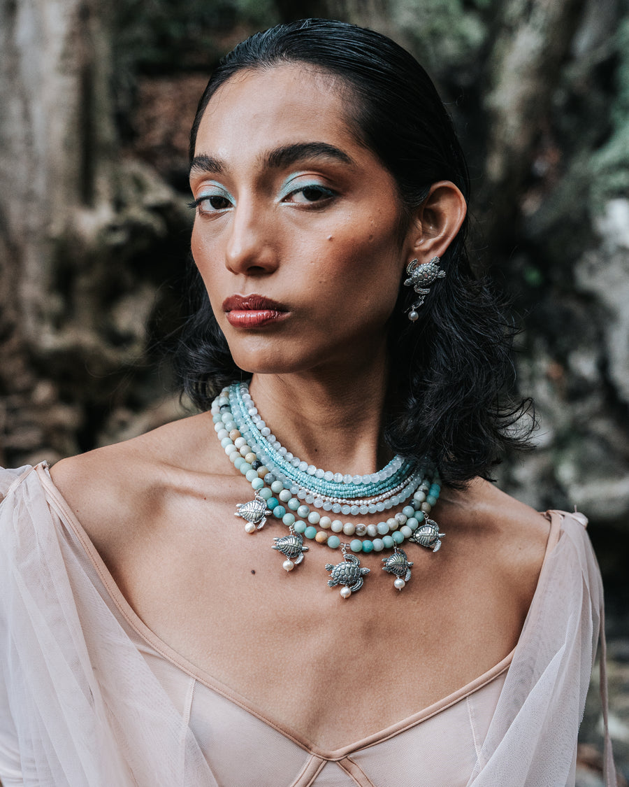 Aretes Madres Marinas, joya de plata .925, con perla – Gabriela Sánchez (vista 3)