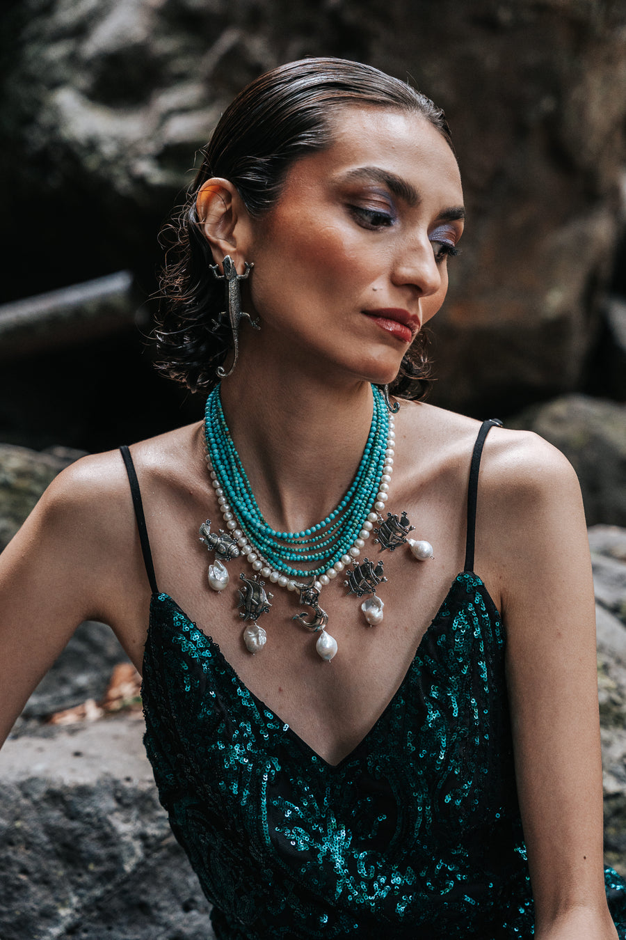 Collar Reina Sirena, joya de plata .925, con turquesa y perla – Gabriela Sánchez (vista 4)