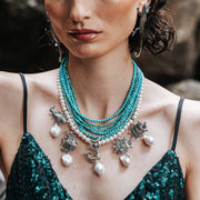 Collar Reina Sirena, joya de plata .925, con turquesa y perla – Gabriela Sánchez (vista 2)
