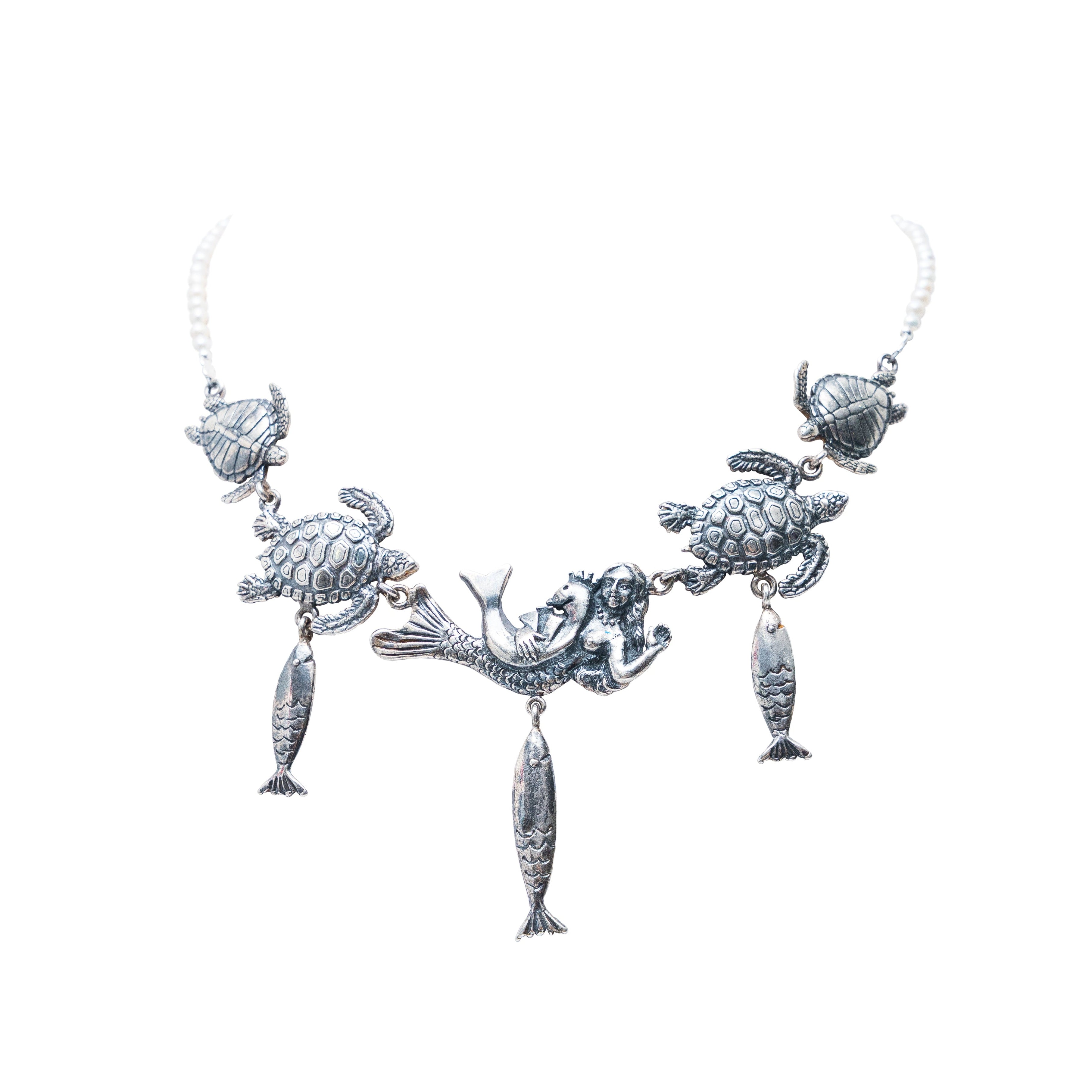 Collar Nado de Tortugas, joya de plata .925, con perla – Gabriela Sánchez