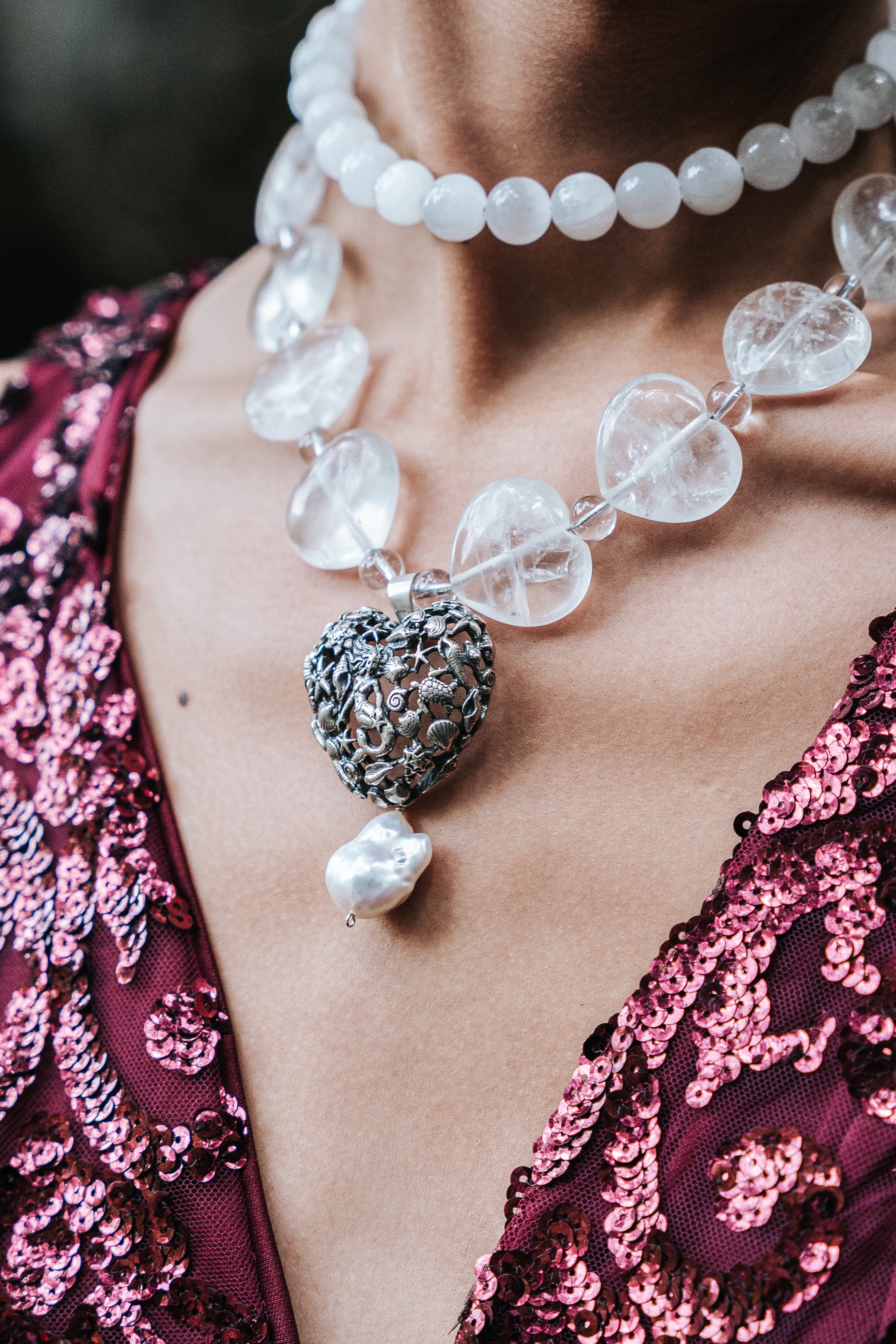 Collar Corazón Marino, joya de plata .925, con cuarzo y perla – Gabriela Sánchez