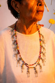 Collar Baile de los Esqueletos, joya de plata .925, con lapislázuli – Gabriela Sánchez (vista 3)