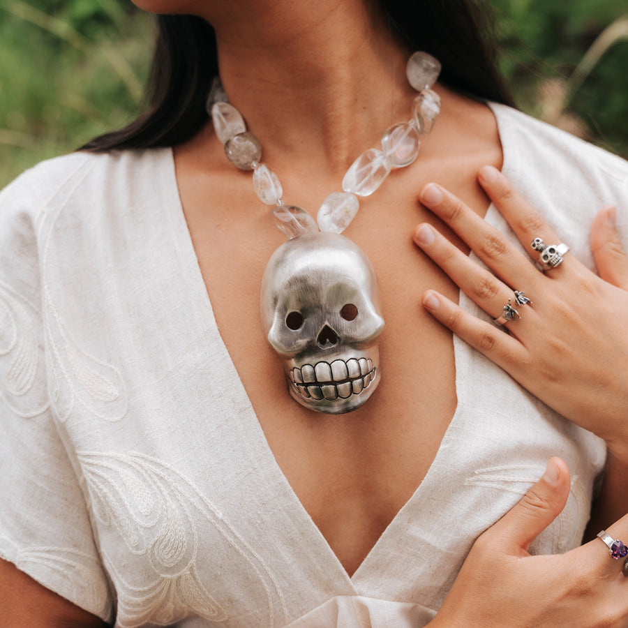 Collar Luz de Luna, joya de plata .925, con cuarzo – Gabriela Sánchez (vista 4)