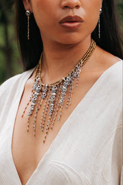 Collar Cascada Sagrada, joya de plata .925, con hematita – Gabriela Sánchez (vista 2)