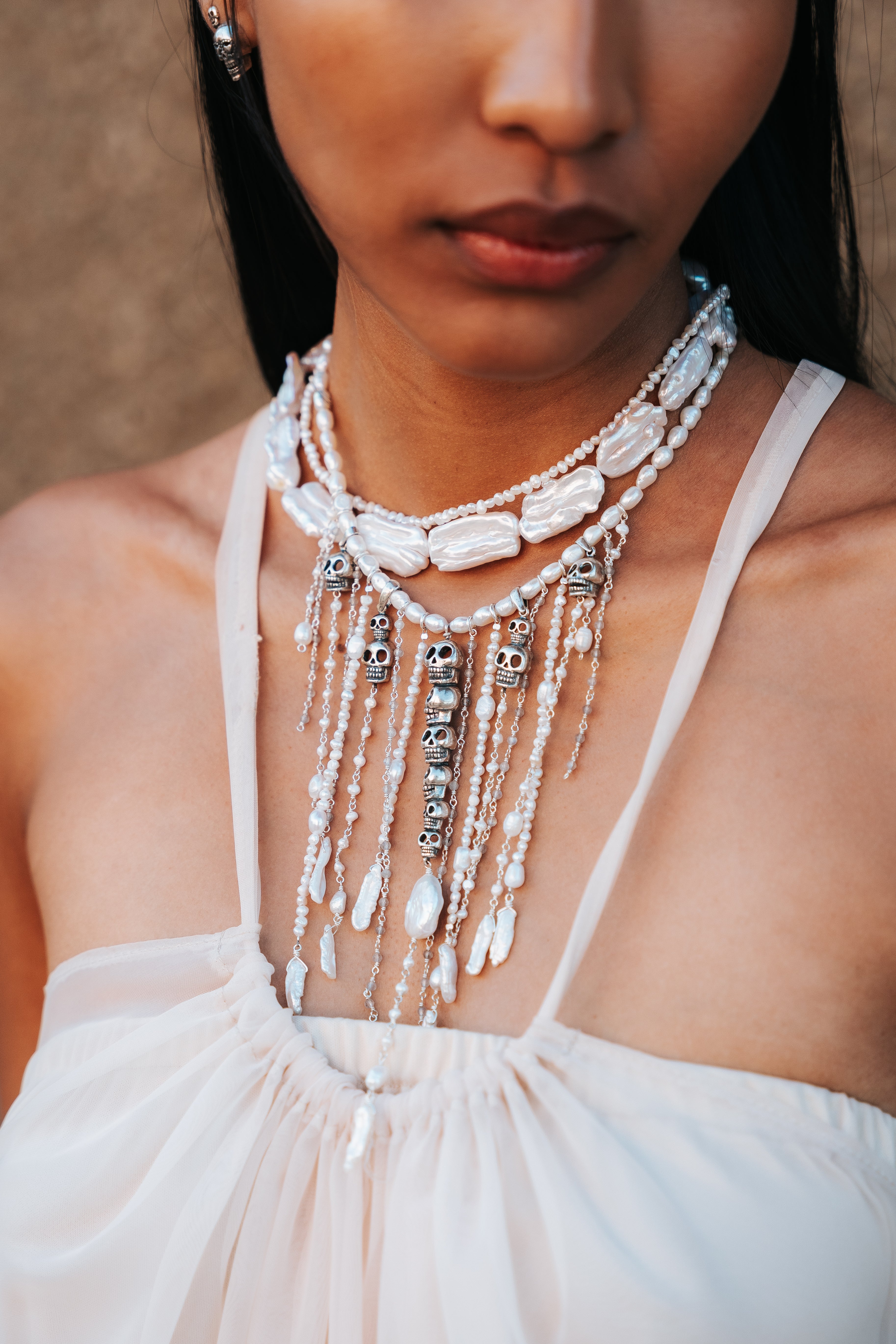 Collar Cascadas de Perlas, joya de plata .925, con labradorita – Gabriela Sánchez (vista 2)