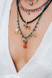 Collar Colorido Día de Muertos, joya de plata .925, con rubí y amatista – Gabriela Sánchez (vista 2)