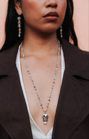 Collar Pintita, joya de plata .925, con hematita y pirita – Gabriela Sánchez (vista 3)