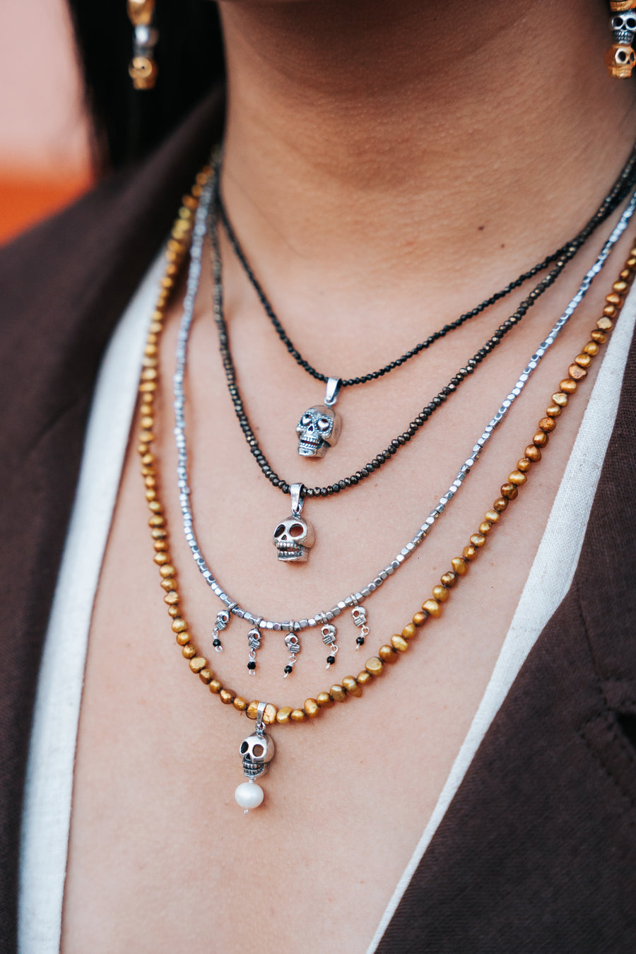 Collar Escalones Al Más Allá, joya de plata .925, con espinela y hematita – Gabriela Sánchez (vista 2)