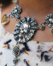 Collar Corazón Tehuana, joya de plata .925, con ámbar – Gabriela Sánchez (vista 6)