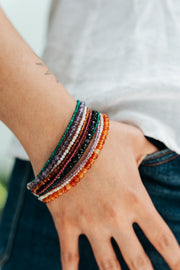 Pulsera Tradición Viva, joya de plata .925, con amatista y dioptasa – Gabriela Sánchez