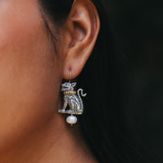 Aretes Guías Celestiales, joya de plata .925, con perla – Gabriela Sánchez (vista 3)