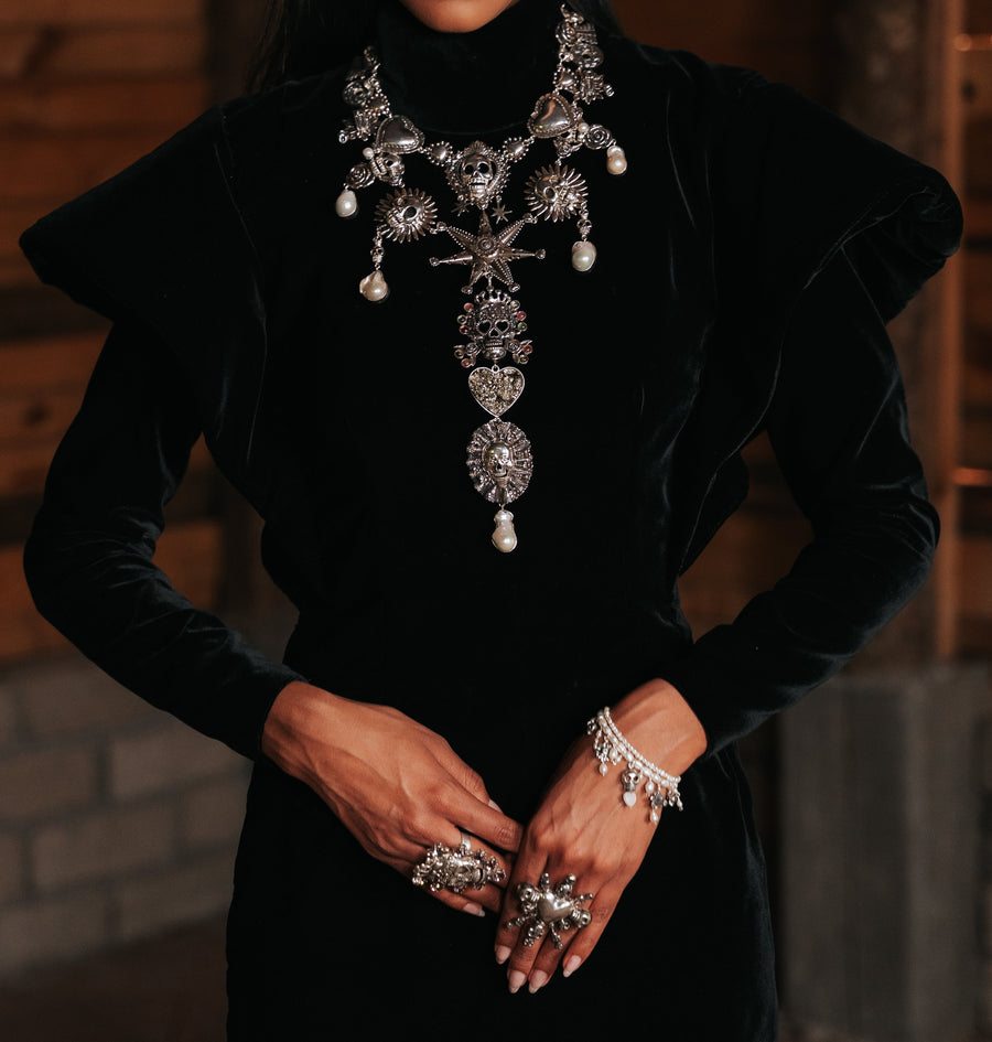 Collar Milagritos Bajo las Estrellas, joya de plata .925, con perla – Gabriela Sánchez (vista 3)