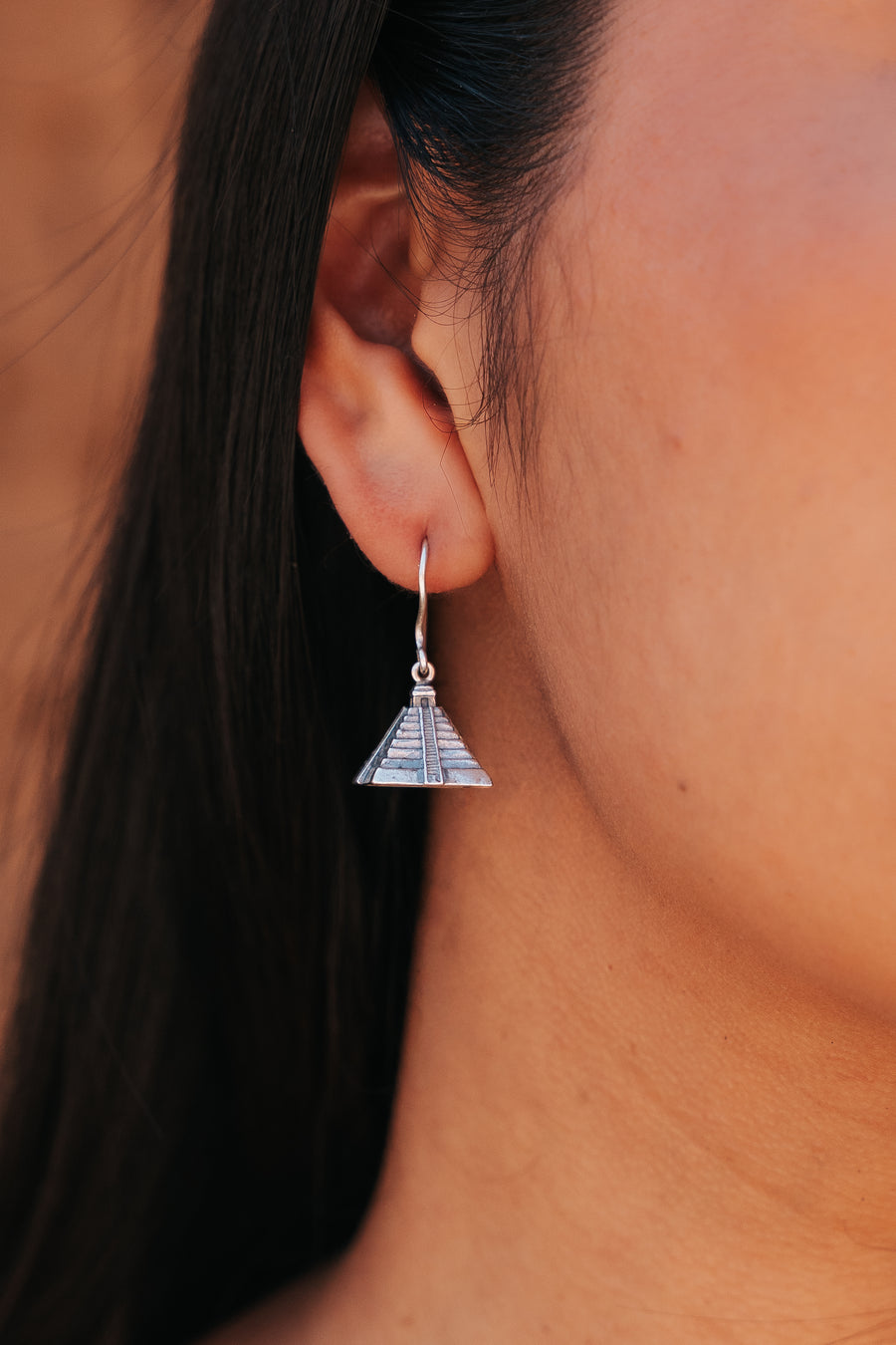 Aretes Chichen Itzá, joya de plata .925 – Gabriela Sánchez (vista 2)