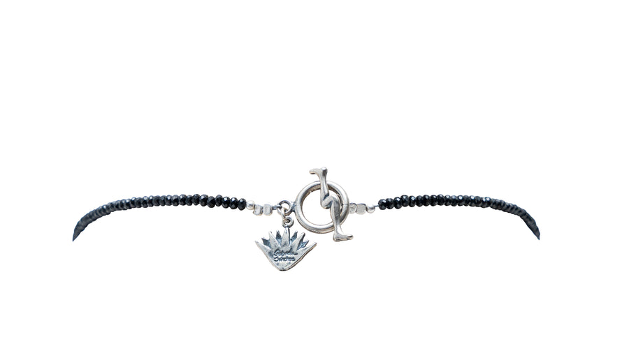 Collar Momento Místico, joya de plata .925, con espinela – Gabriela Sánchez (vista 5)