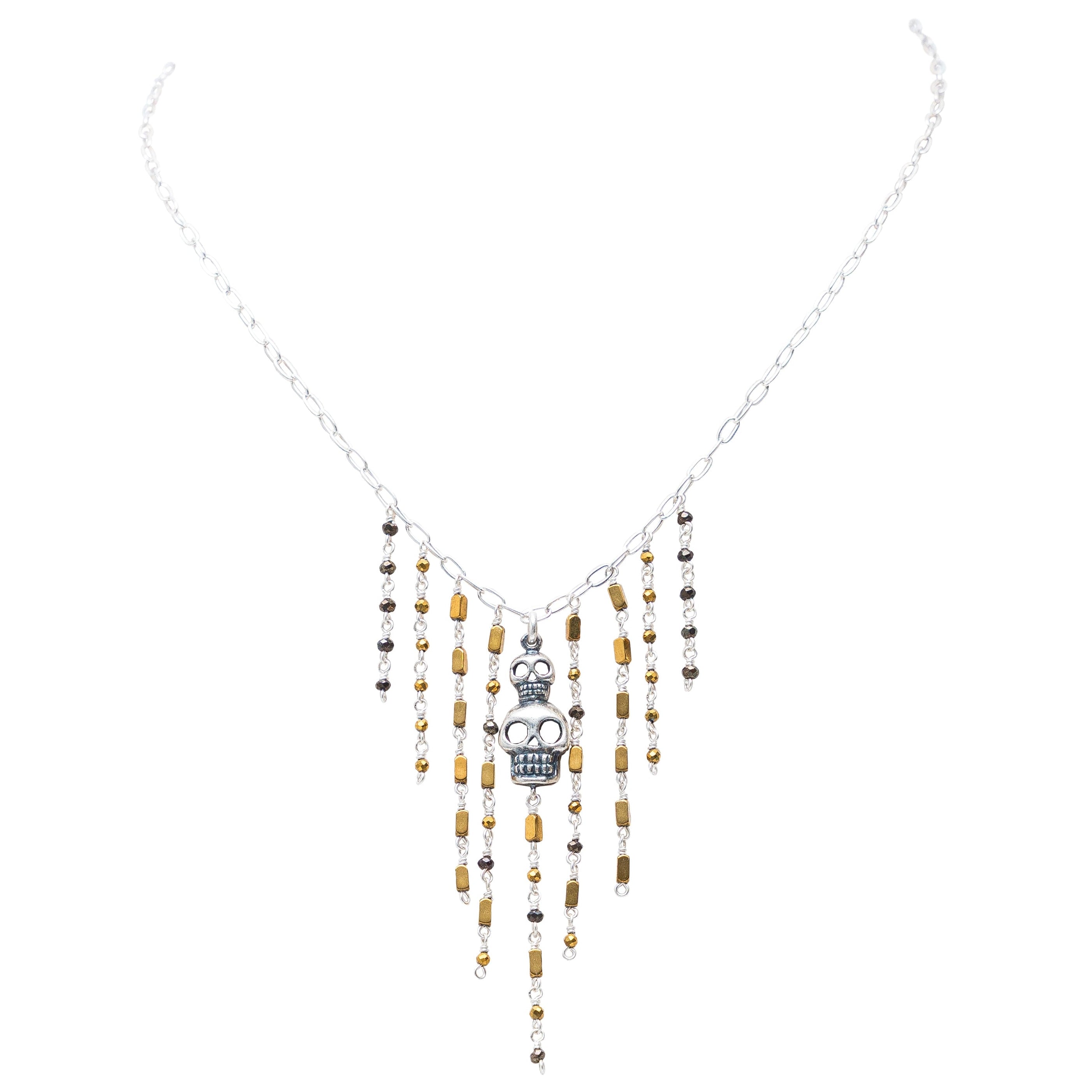 Dije Cascada Dorada, joya de plata .925, con hematita – Gabriela Sánchez