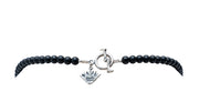 Collar Cráneos de barro negro, joya de plata .925, con obsidiana – Gabriela Sánchez (vista 3)