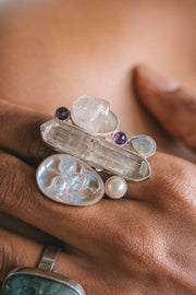 Anillo Raíces Sagradas, joya de plata .925, con cuarzo – Gabriela Sánchez
