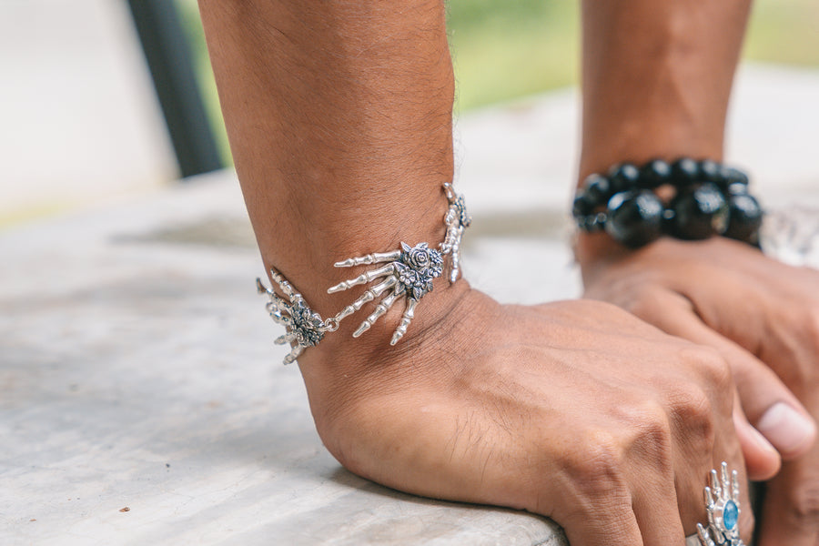 Brazalete Abrazo, joya de plata .925 – Gabriela Sánchez (vista 3)
