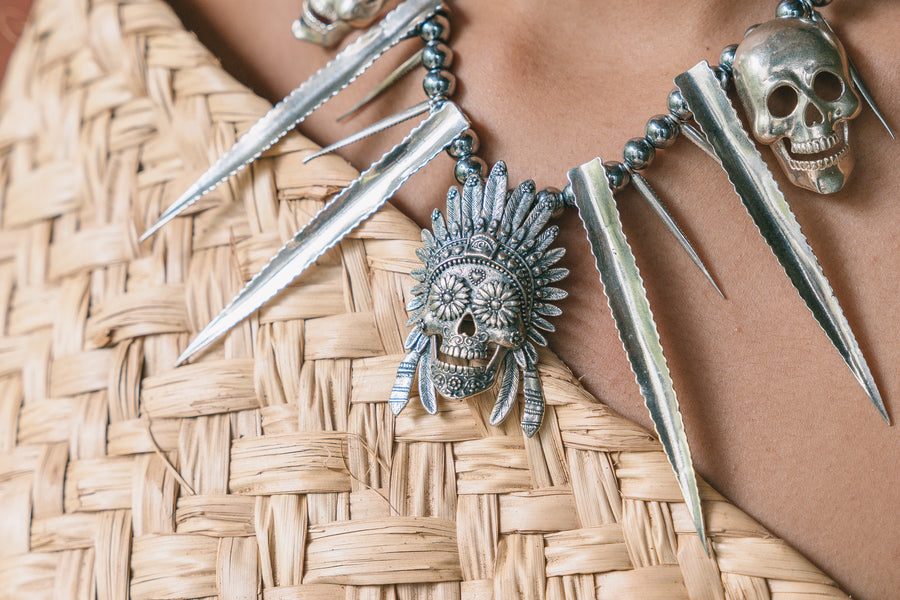 Collar Guerrero, joya de plata .925, con hematita – Gabriela Sánchez (vista 6)