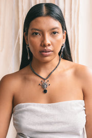 Collar Encuentro de Almas, joya de plata .925, con hematita y ónix – Gabriela Sánchez (vista 4)
