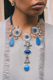 Collar Conexión Sagrada, joya de plata .925, con lapislázuli – Gabriela Sánchez (vista 3)