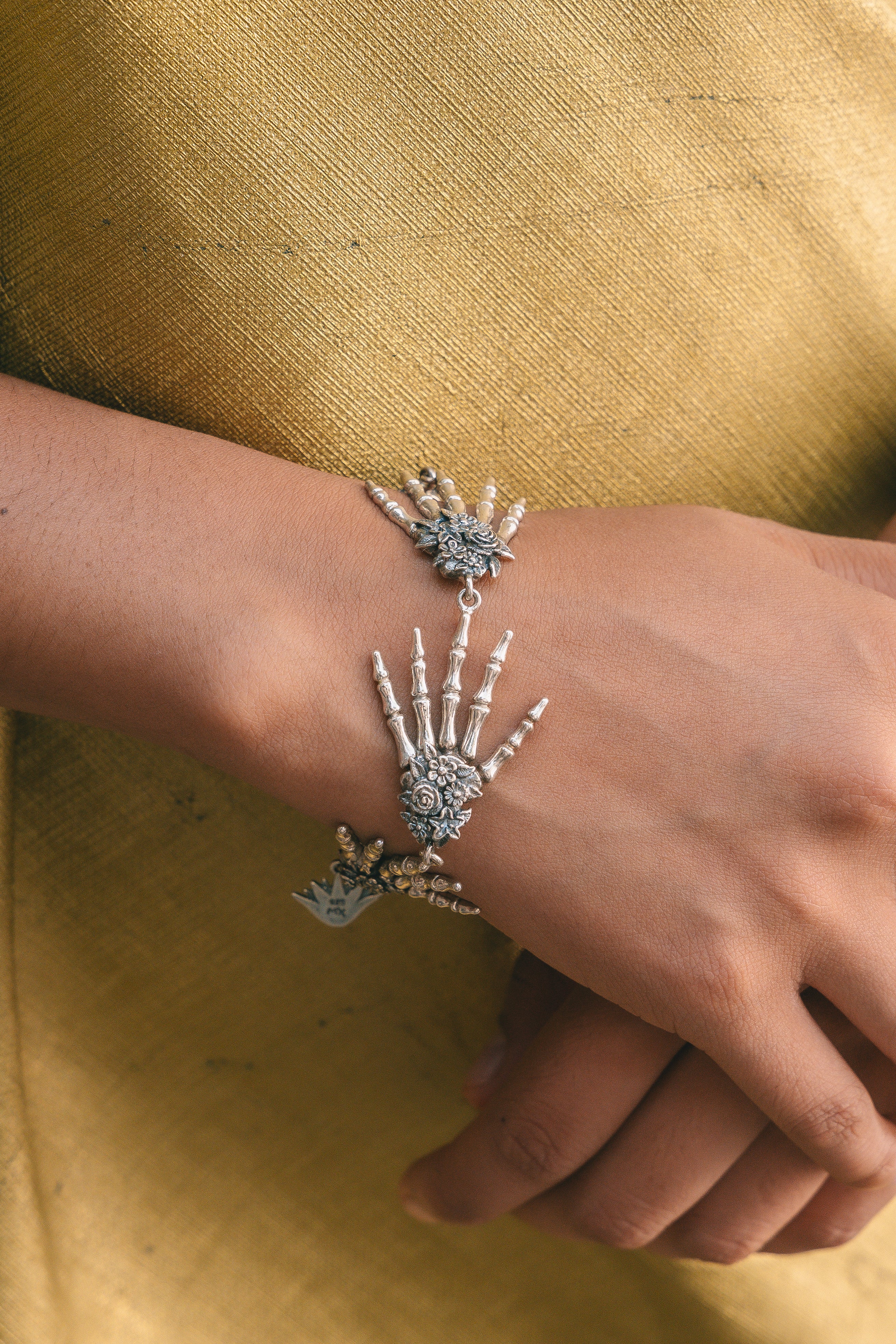 Brazalete Abrazo, joya de plata .925 – Gabriela Sánchez (vista 2)
