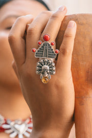 Anillo Conexión con Ancestros, joya de plata .925, con coral y citrina – Gabriela Sánchez (vista 2)