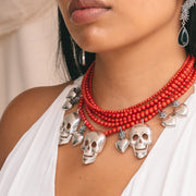 Collar Amor sin Sacrificio, joya de plata .925, con coral – Gabriela Sánchez (vista 7)