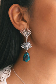 Aretes Pulque de Mayahuel, joya de plata .925, con crisocola – Gabriela Sánchez (vista 2)