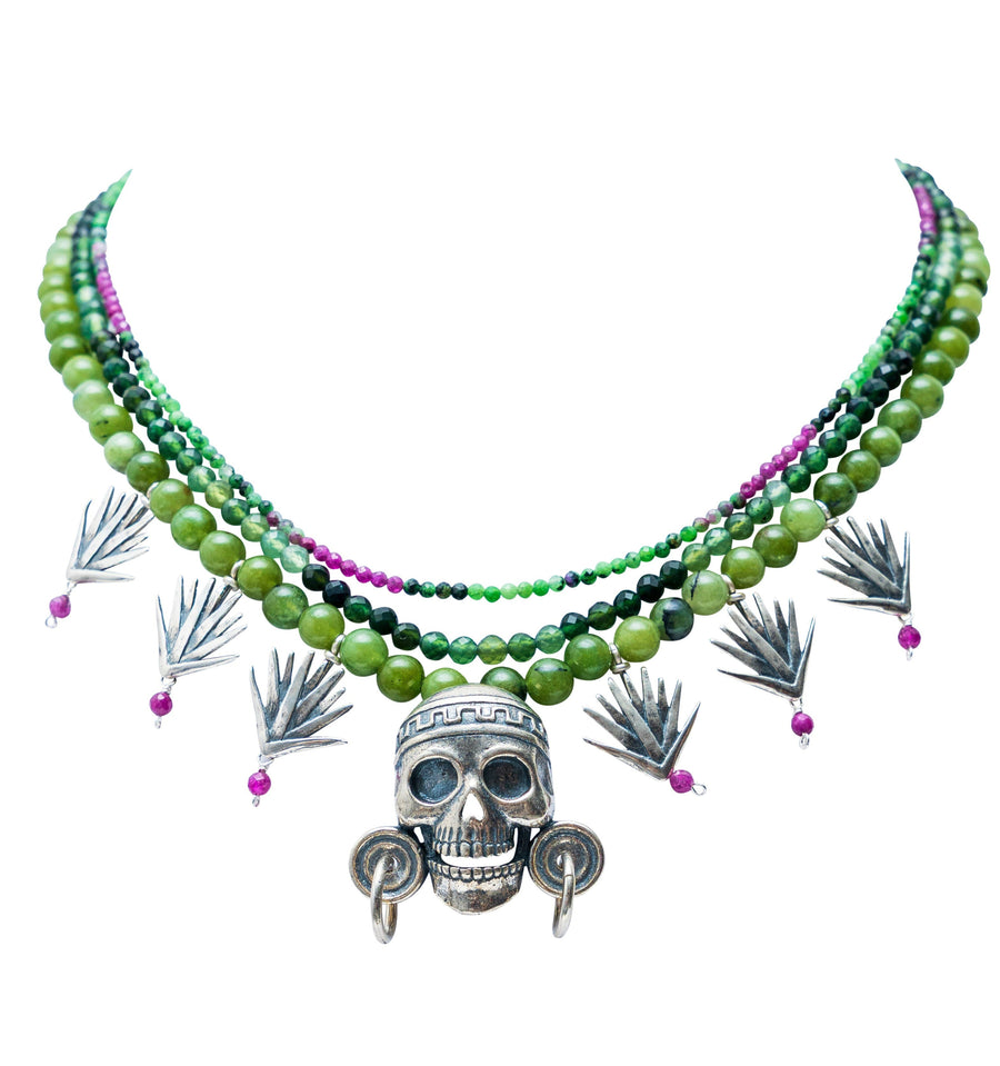 Collar Guerrero Águila, joya de plata .925, con jade y fucsita – Gabriela Sánchez