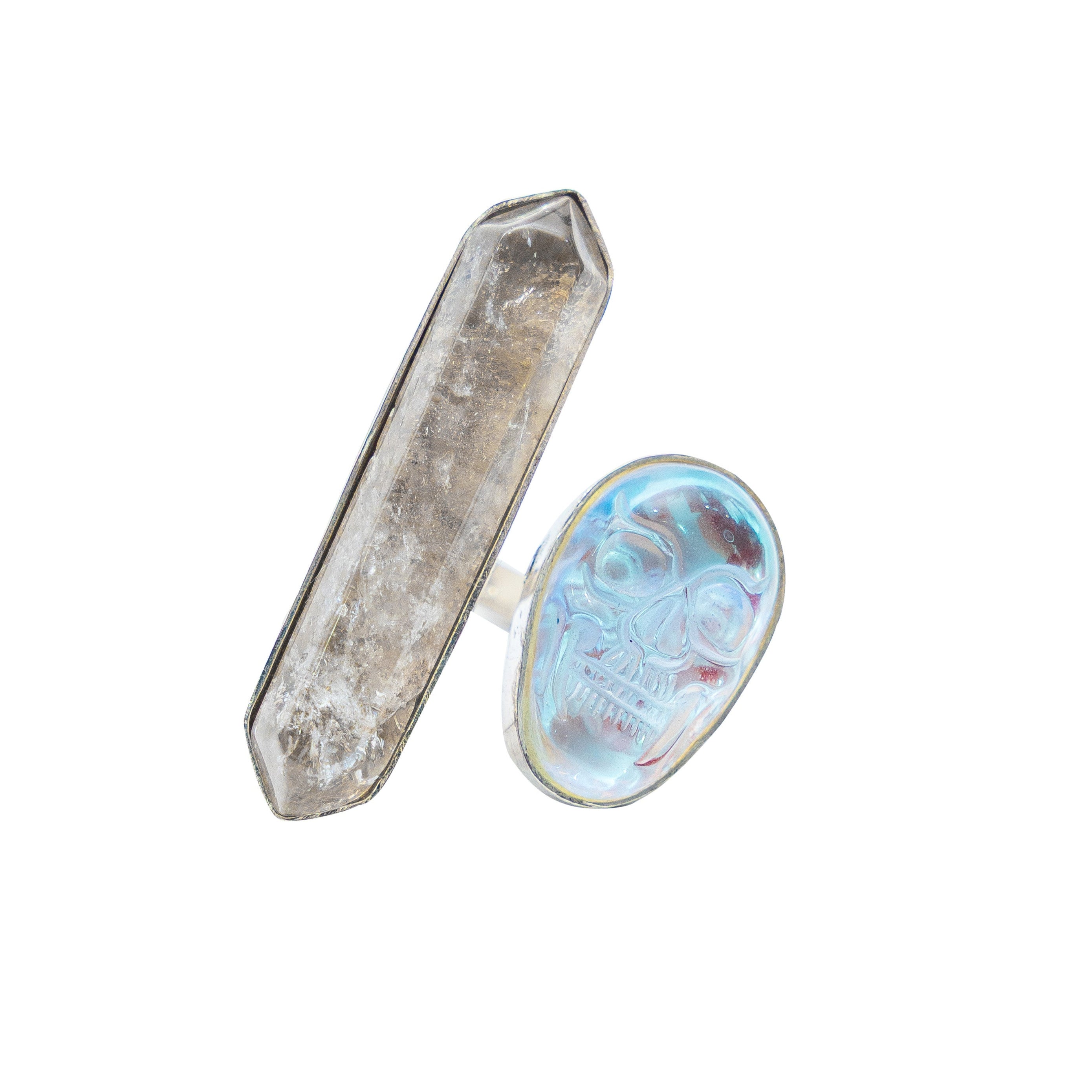 Anillo Metztli Plateado, joya de plata .925, con cuarzo tornasol y cuarzo – Gabriela Sánchez (vista 2)